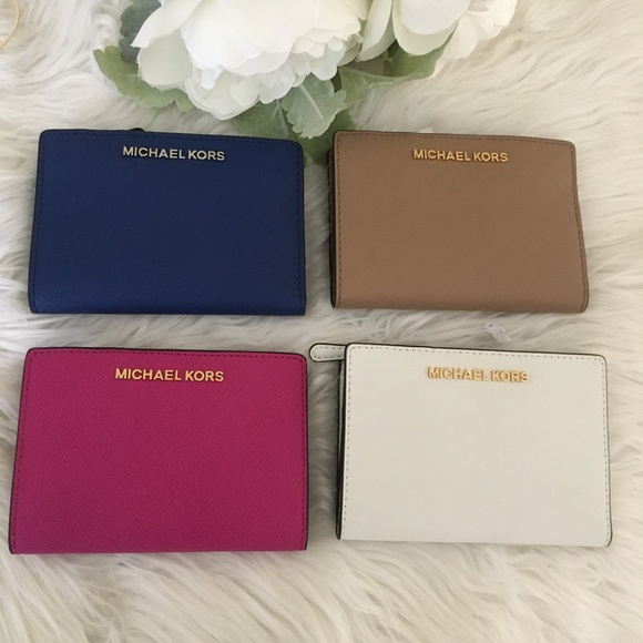 New Michael Kors card case carryall wallet - Picture 3 of 8